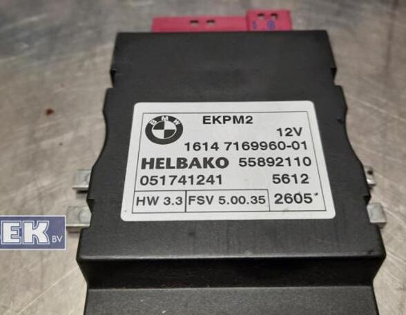 Control unit for door drawing support BMW 3er (E90)