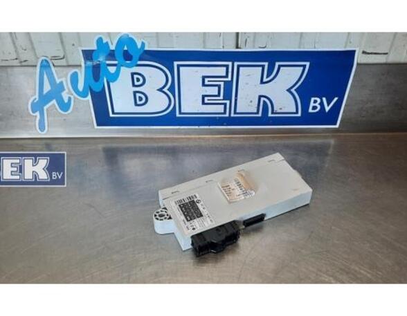 Control unit for door drawing support BMW 5 (E60), BMW 5 (F10)