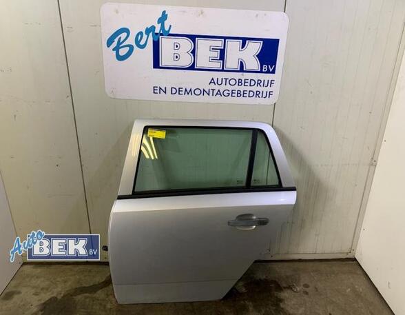 Door OPEL Astra H Caravan (L35)