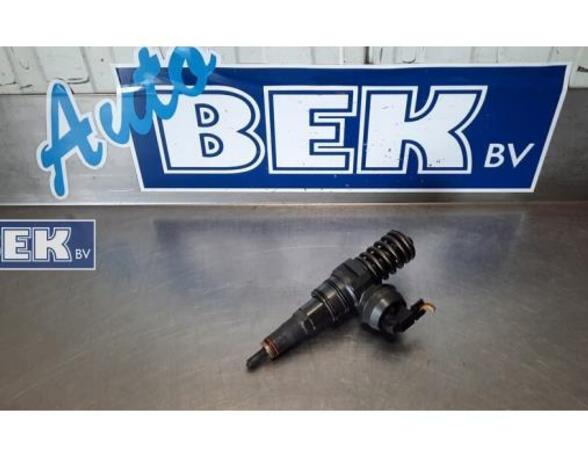 Injector Nozzle VW CADDY III Box Body/MPV (2KA, 2KH, 2CA, 2CH)