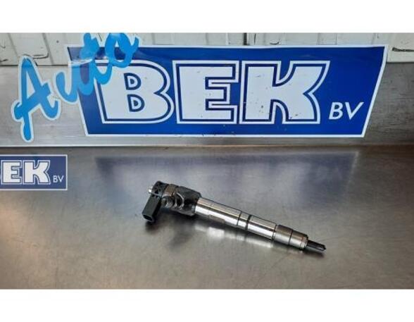 Injector Nozzle VW Golf VII Variant (BA5, BV5)