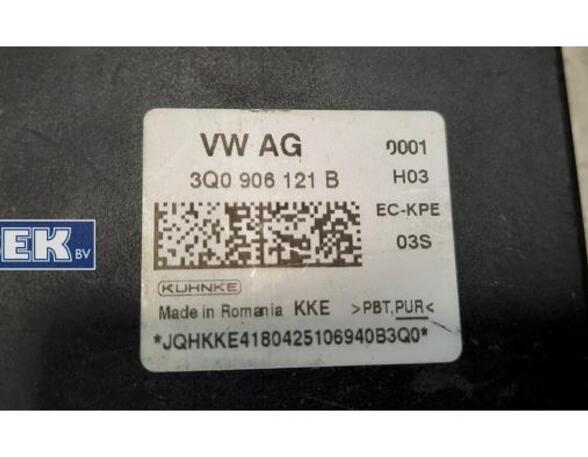 Fuel Pump Relay VW Golf VII (5G1, BE1, BE2, BQ1)