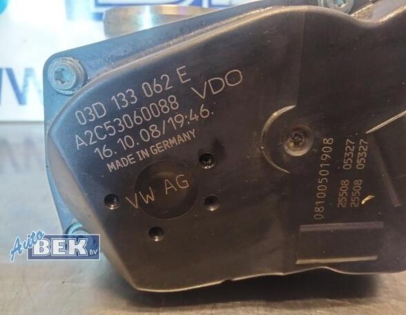 Drosselklappenstutzen VW Fox Schrägheck 5Z 03D133062F P16564258