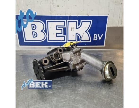 Oil Pump MERCEDES-BENZ A-CLASS (W176)