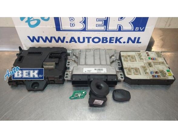 Control unit for engine RENAULT KANGOO / GRAND KANGOO (KW0/1_)