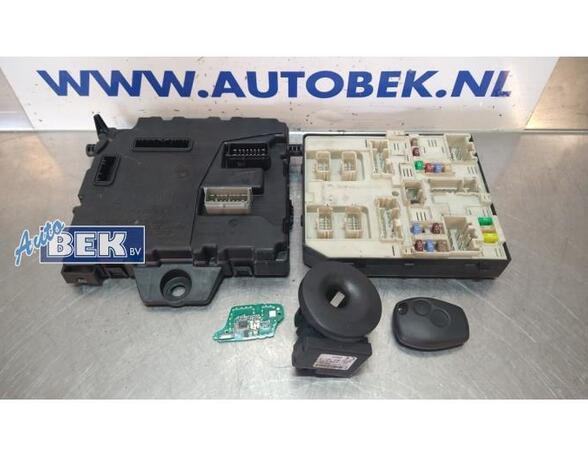 Control unit for engine RENAULT KANGOO / GRAND KANGOO (KW0/1_)