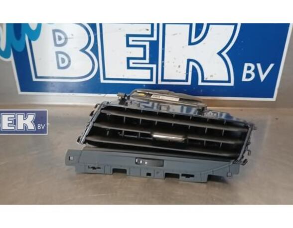 Dashboard ventilation grille VW Polo Stufenheck (9A2, 9A4, 9A6, 9N2)