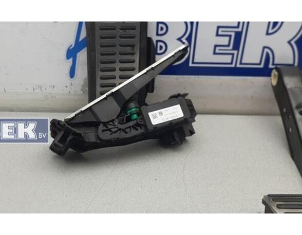 Accelerator pedal VW Golf VI (5K1)