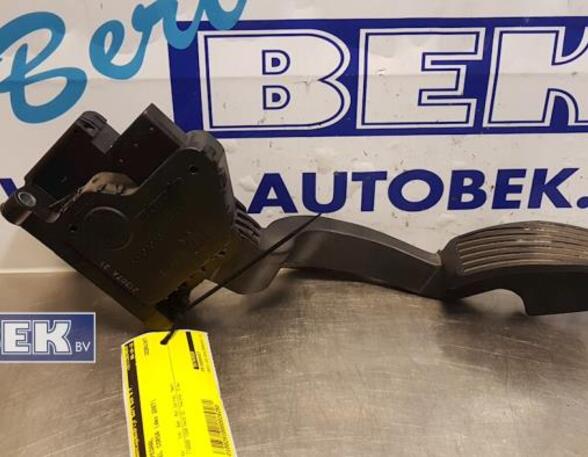 Accelerator pedal OPEL Corsa D (S07)