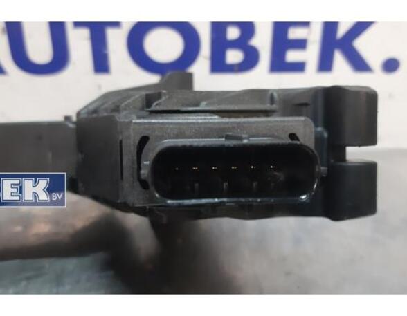 Accelerator pedal AUDI A3 Sportback (8VA, 8VF)