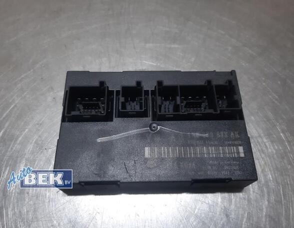 Control unit central electric (BCM) SEAT LEON (1P1)