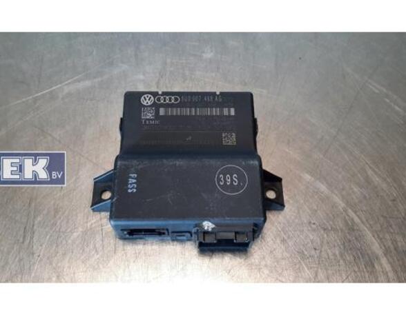 Control unit gateway AUDI A1 Sportback (8XA, 8XF), AUDI A1 (8X1, 8XK)