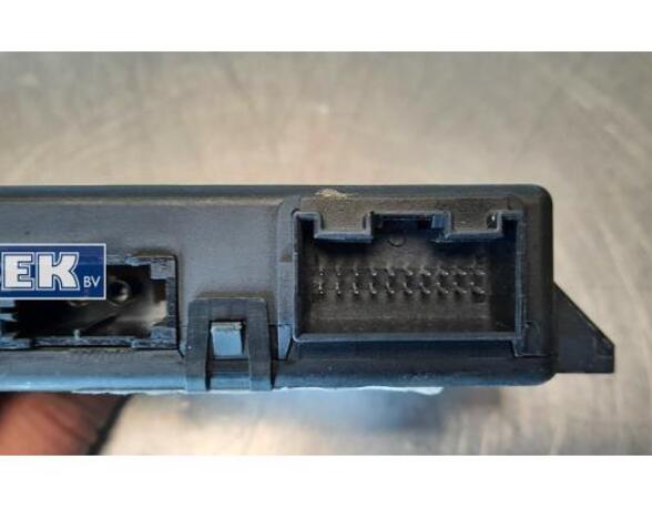 Control unit gateway AUDI A1 Sportback (8XA, 8XF), AUDI A1 (8X1, 8XK)