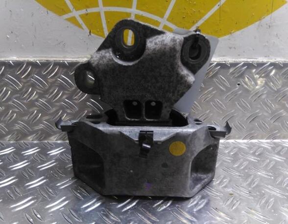 Engine Mount Bracket MAN TGE Van