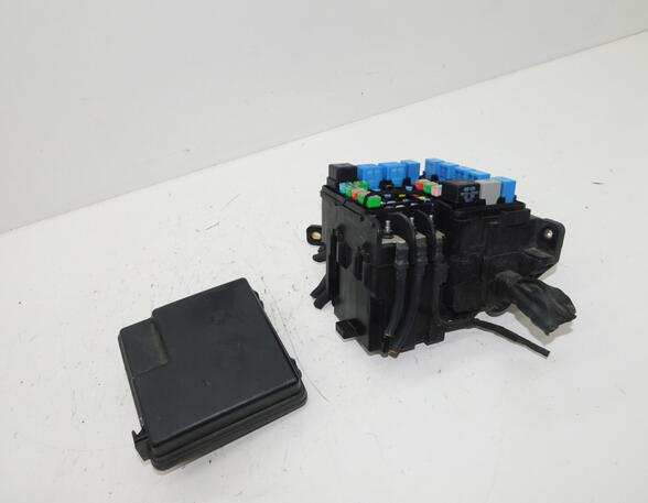 Fuse Box HYUNDAI i30 (FD)