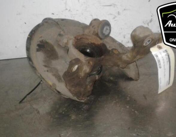 Wheel Hub AUDI A4 Avant (8E5, B6)