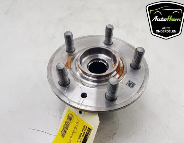 Wheel Hub TESLA MODEL S (5YJS)