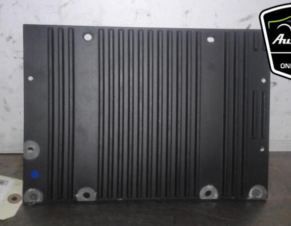 Audio Amplifier VOLVO V50 (545)