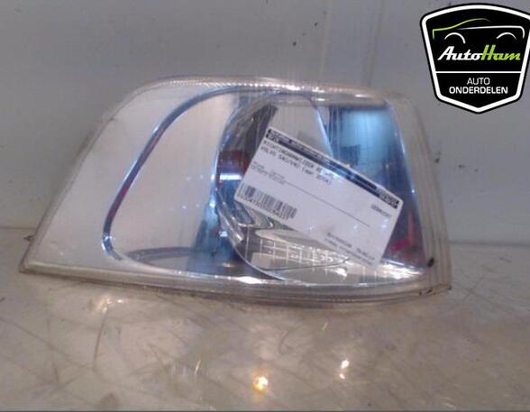 Direction Indicator Lamp VOLVO V40 Estate (645)