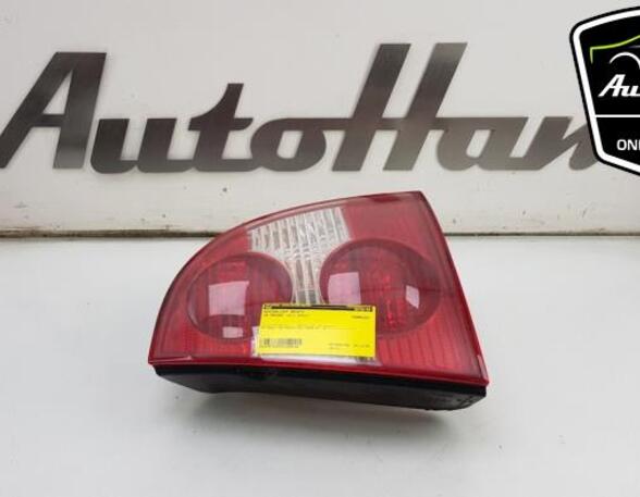 Combination Rearlight VW PASSAT (3B3)