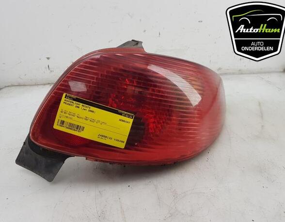 Combination Rearlight PEUGEOT 206 Hatchback (2A/C), PEUGEOT 206 Saloon