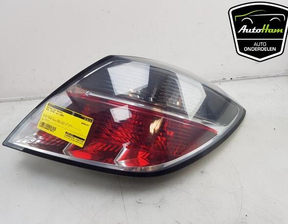 Combination Rearlight OPEL ASTRA H GTC (A04)