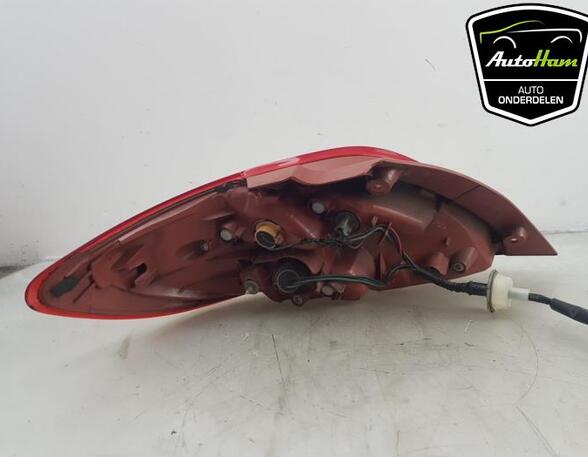 Combination Rearlight MAZDA 2 (DE_, DH_)