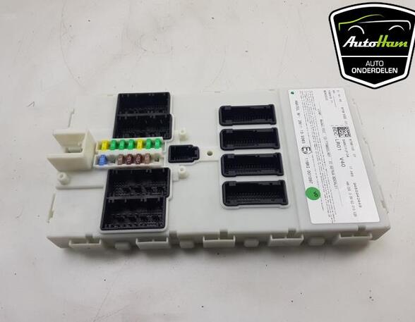 Fuse Box MINI MINI COUNTRYMAN (F60), MINI MINI (F55), MINI MINI (F56), BMW X2 (F39)