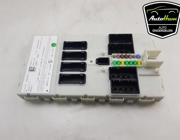 Fuse Box MINI MINI COUNTRYMAN (F60), MINI MINI (F55), MINI MINI (F56), BMW X2 (F39)