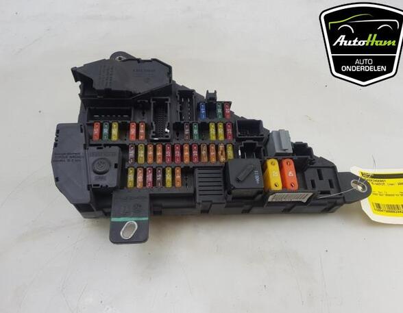 Fuse Box BMW 5 Touring (E61)