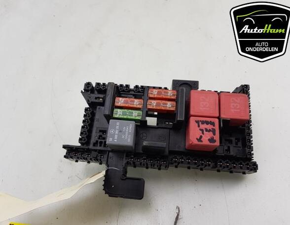 Fuse Box MERCEDES-BENZ C-CLASS (W205), MERCEDES-BENZ C-CLASS T-Model (S205), MERCEDES-BENZ GLC (X253)