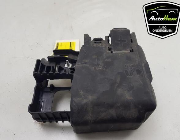 Fuse Box OPEL CORSA E (X15)