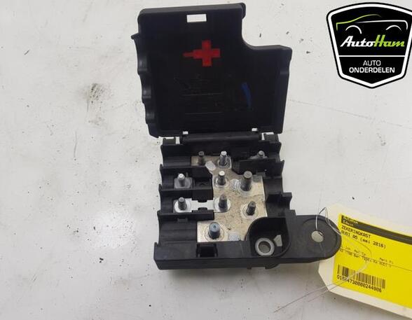 Fuse Box AUDI A5 Convertible (8F7)