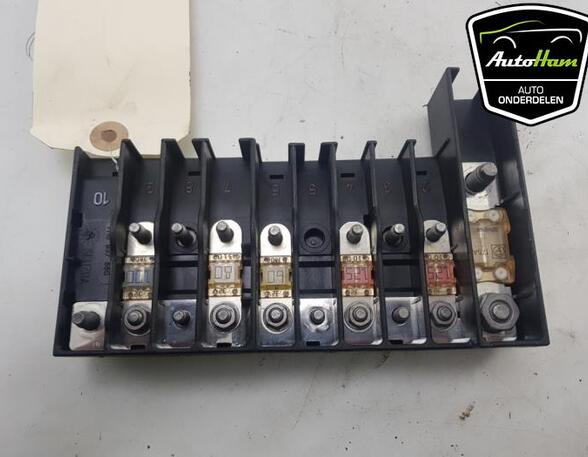 Fuse Box VW TRANSPORTER V Van (7HA, 7HH, 7EA, 7EH)