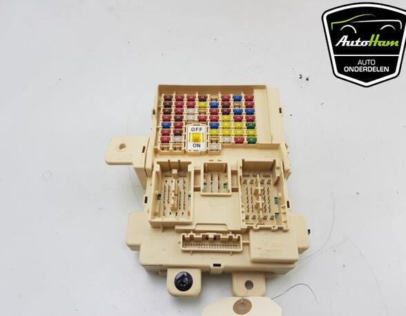 Fuse Box KIA SPORTAGE (QL, QLE)