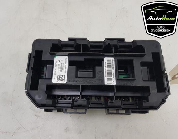 Fuse Box BMW 1 (F20), BMW 1 (F21), BMW 3 (F30, F80), BMW 3 Touring (F31)