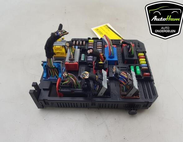 Fuse Box PEUGEOT 208 II (UB_, UP_, UW_, UJ_), OPEL CROSSLAND X / CROSSLAND (P17, P2QO), OPEL CORSA F (P2JO)