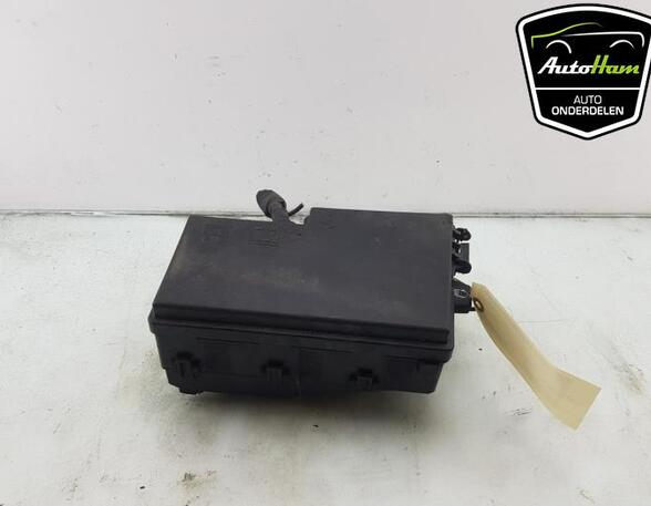 Fuse Box VOLVO V50 (545)