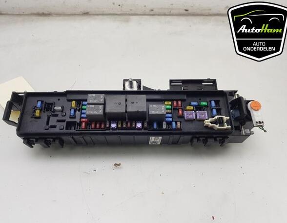 Fuse Box TESLA MODEL X (5YJX)