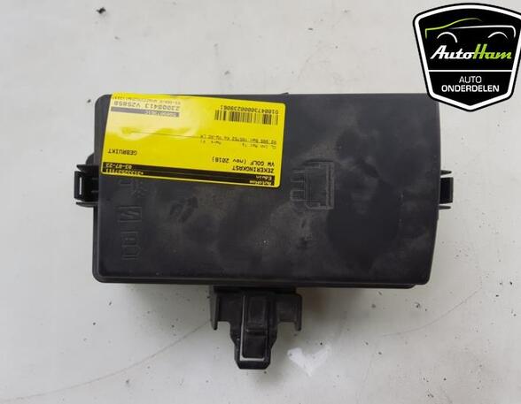 Fuse Box VW GOLF VII (5G1, BQ1, BE1, BE2)