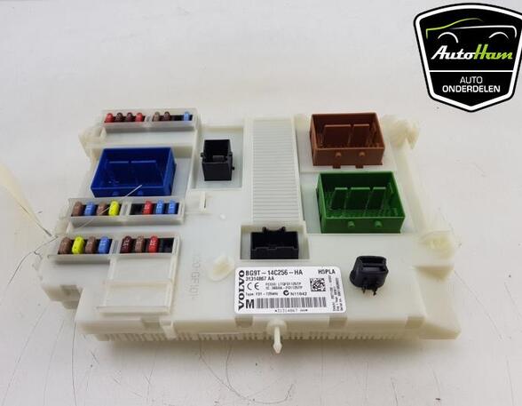 Fuse Box VOLVO V70 III (135), VOLVO XC70 II (136)