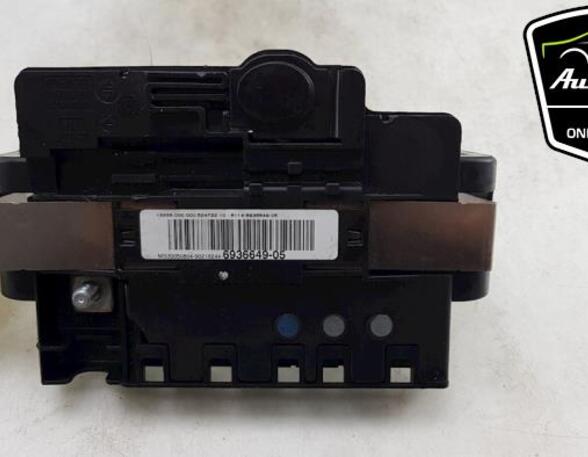 Fuse Box BMW 3 Touring (E91), BMW 3 (E90), BMW 1 (E81), BMW 1 (E87)