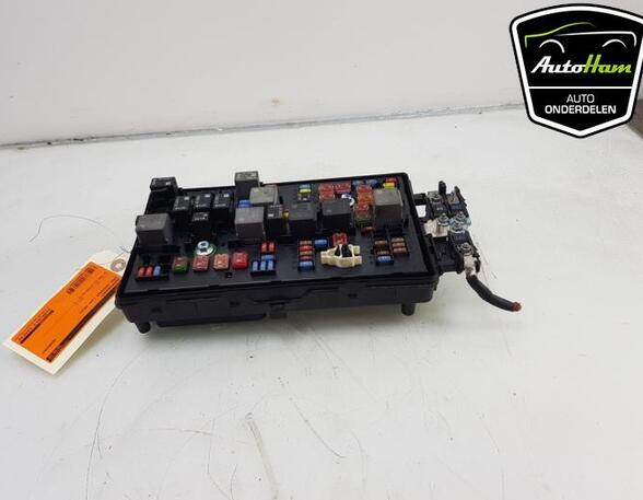 Fuse Box OPEL INSIGNIA A Sports Tourer (G09), OPEL INSIGNIA A Country Tourer (G09)