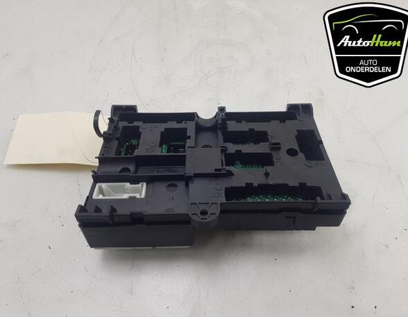 Fuse Box BMW X5 (G05, F95)