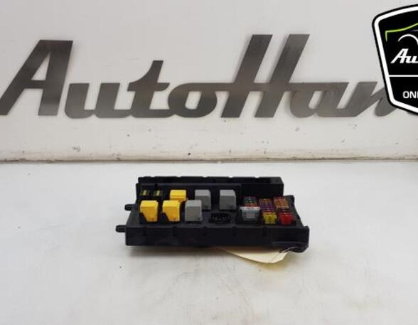 Fuse Box VW CRAFTER 30-50 Van (2E_), VW CRAFTER 30-50 Platform/Chassis (2F_)