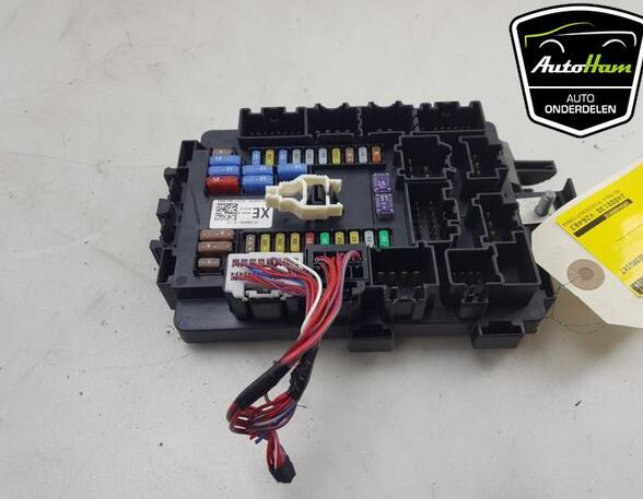 Fuse Box TESLA MODEL X (5YJX)