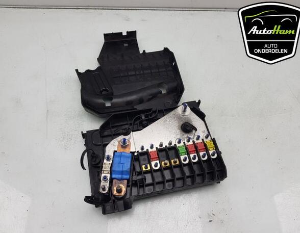 Fuse Box FORD C-MAX II (DXA/CB7, DXA/CEU)