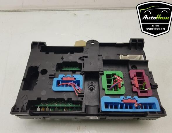 Fuse Box BMW 8 Convertible (G14, F91)