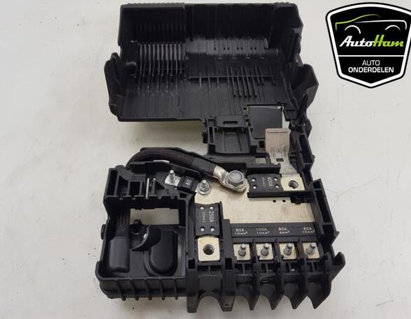 Fuse Box OPEL CORSA E (X15)