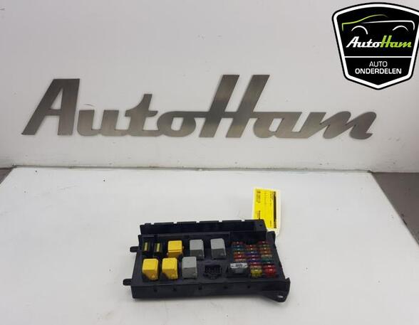 Fuse Box VW CRAFTER 30-50 Van (2E_), VW CRAFTER 30-50 Platform/Chassis (2F_)